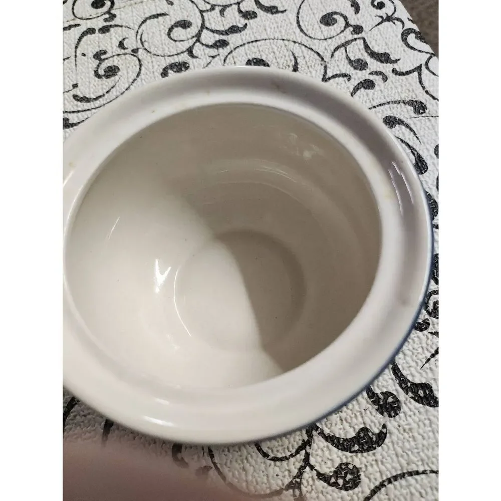 Kitchen Basics Sugar Bowl by Tienshan
